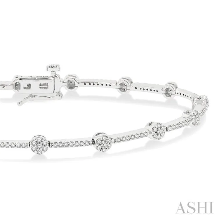 1 ctw Cluster Round Cut Diamond Bar Link Bracelet in 10K White Gold