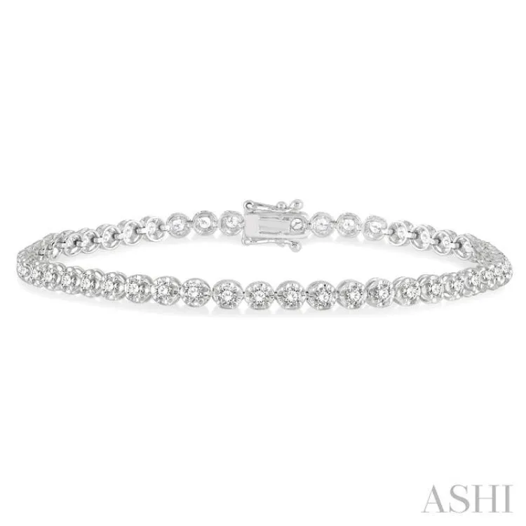 2 Ctw Round Cut Diamond Illusion Tennis Bracelet in 10K White Gold