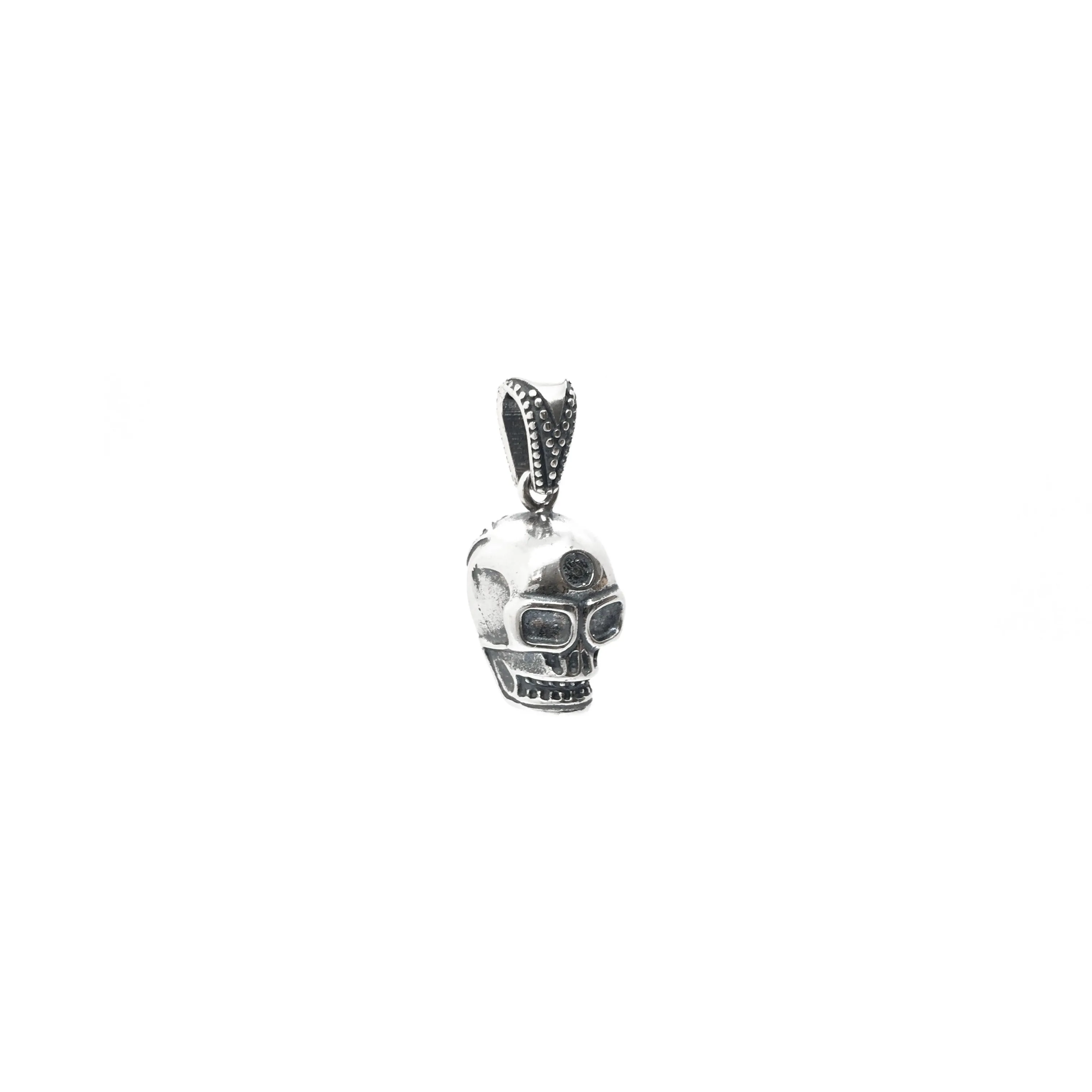 Antique Skull Pendant (Silver)