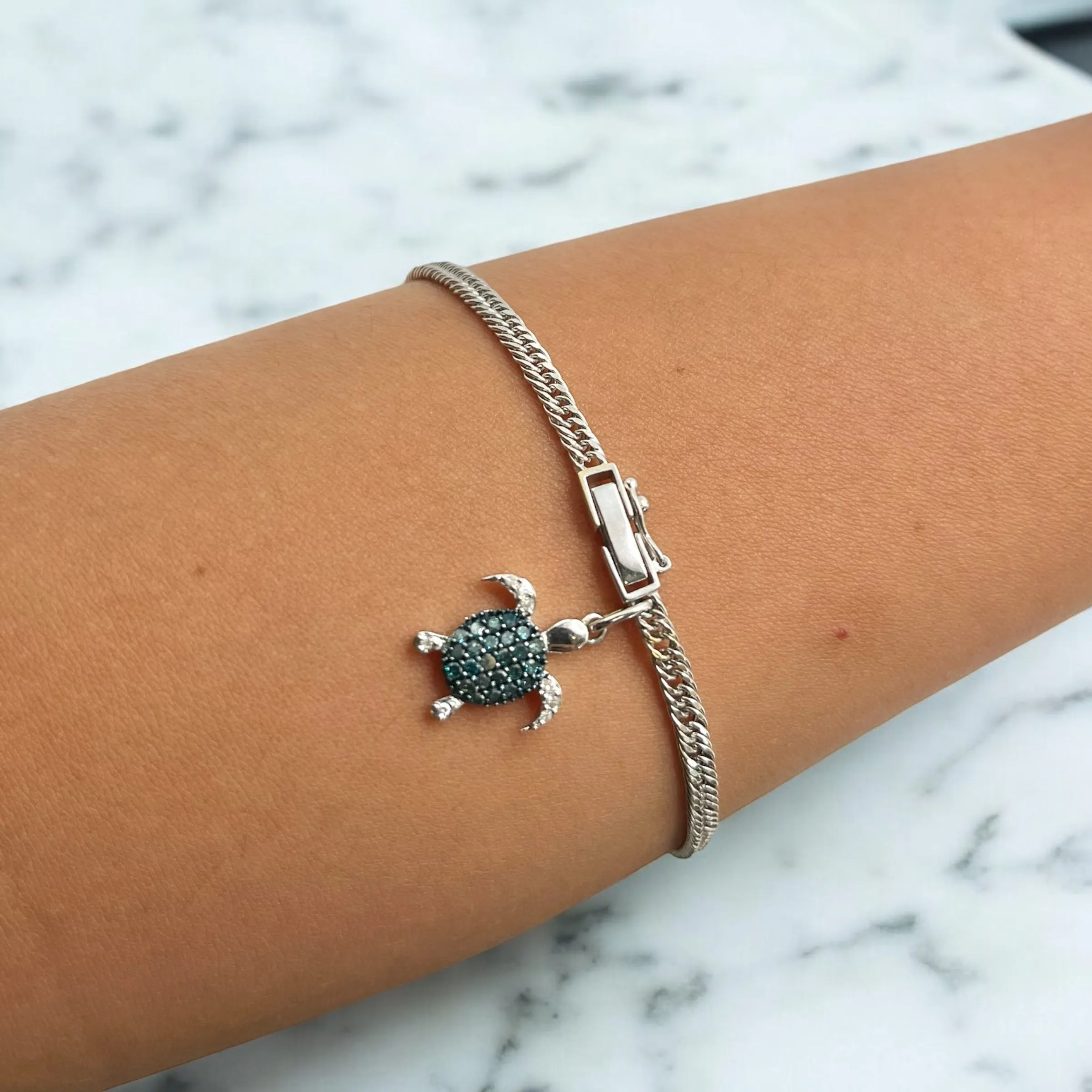 BRACELET WITH LUCKY BLUE CHARM