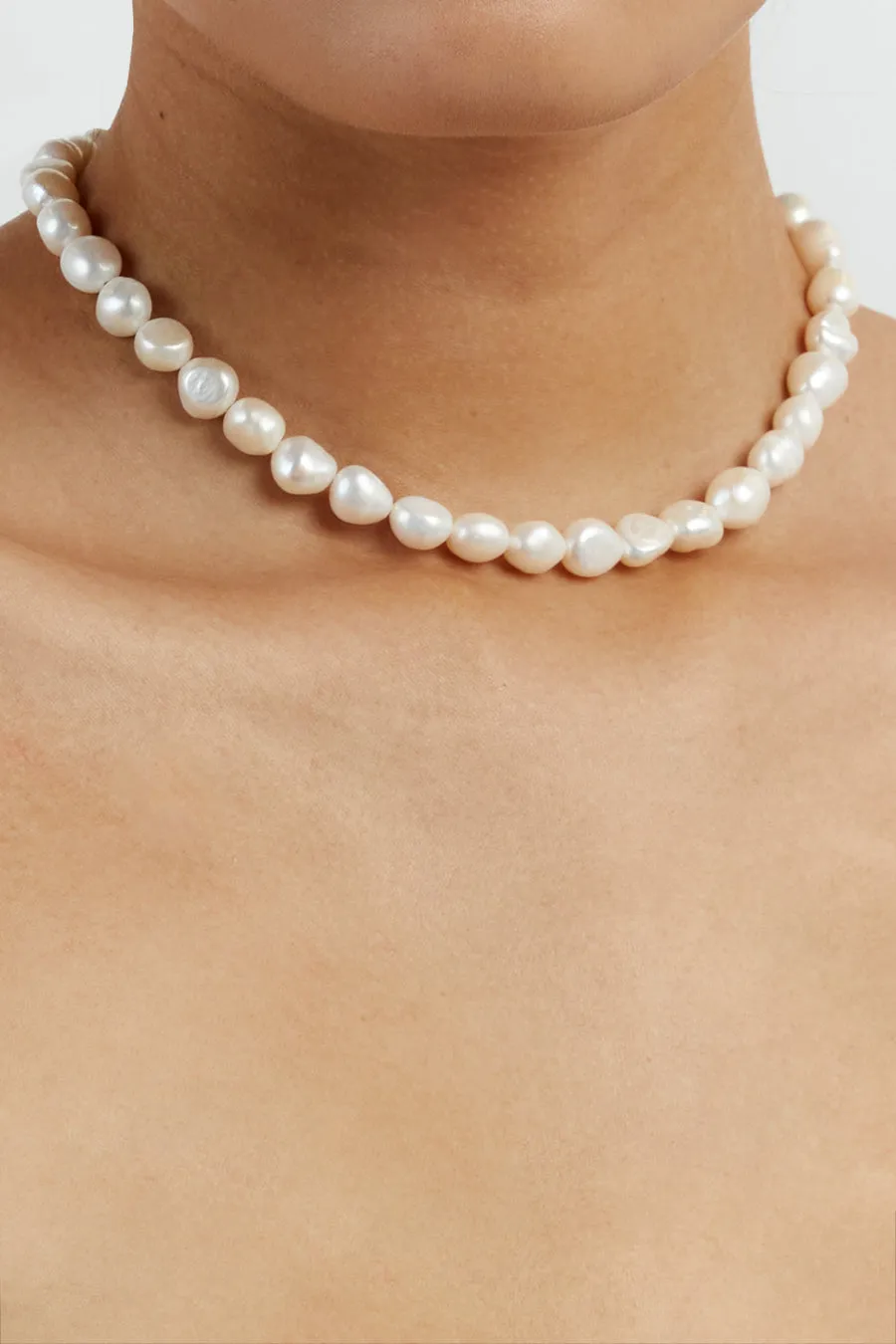 CENDRE SIOREE PEARL CHOKER