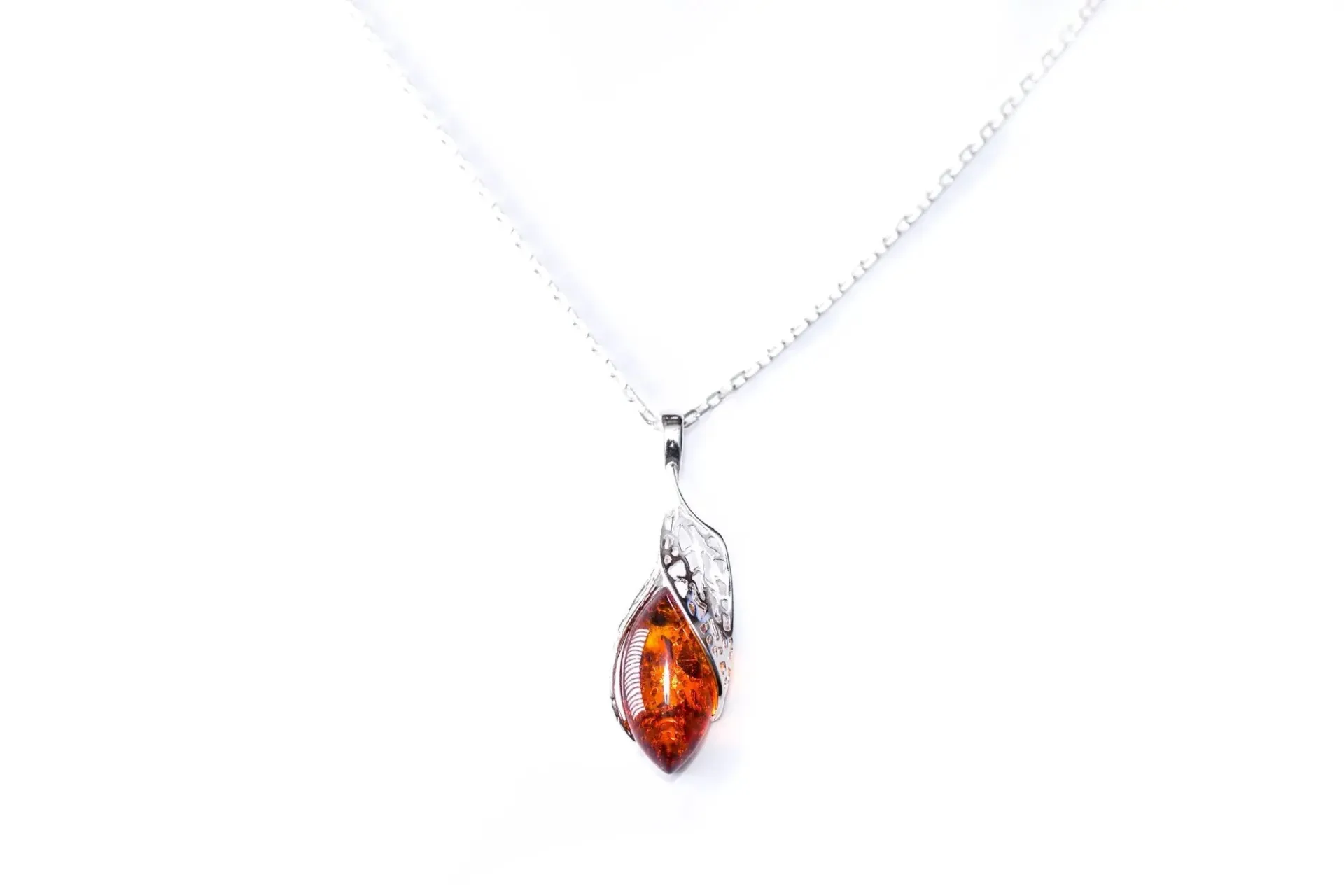 Fancy Top Amber & Silver Pendant | Modern Pendant Necklace