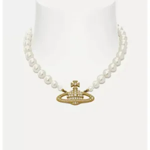 One Row Pearl Bas Relief Choker Gold/Pearl/Crystal