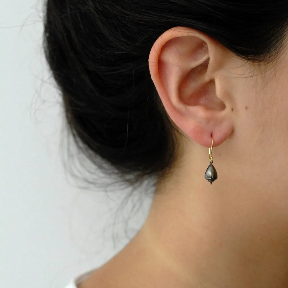 plomb drop earrings