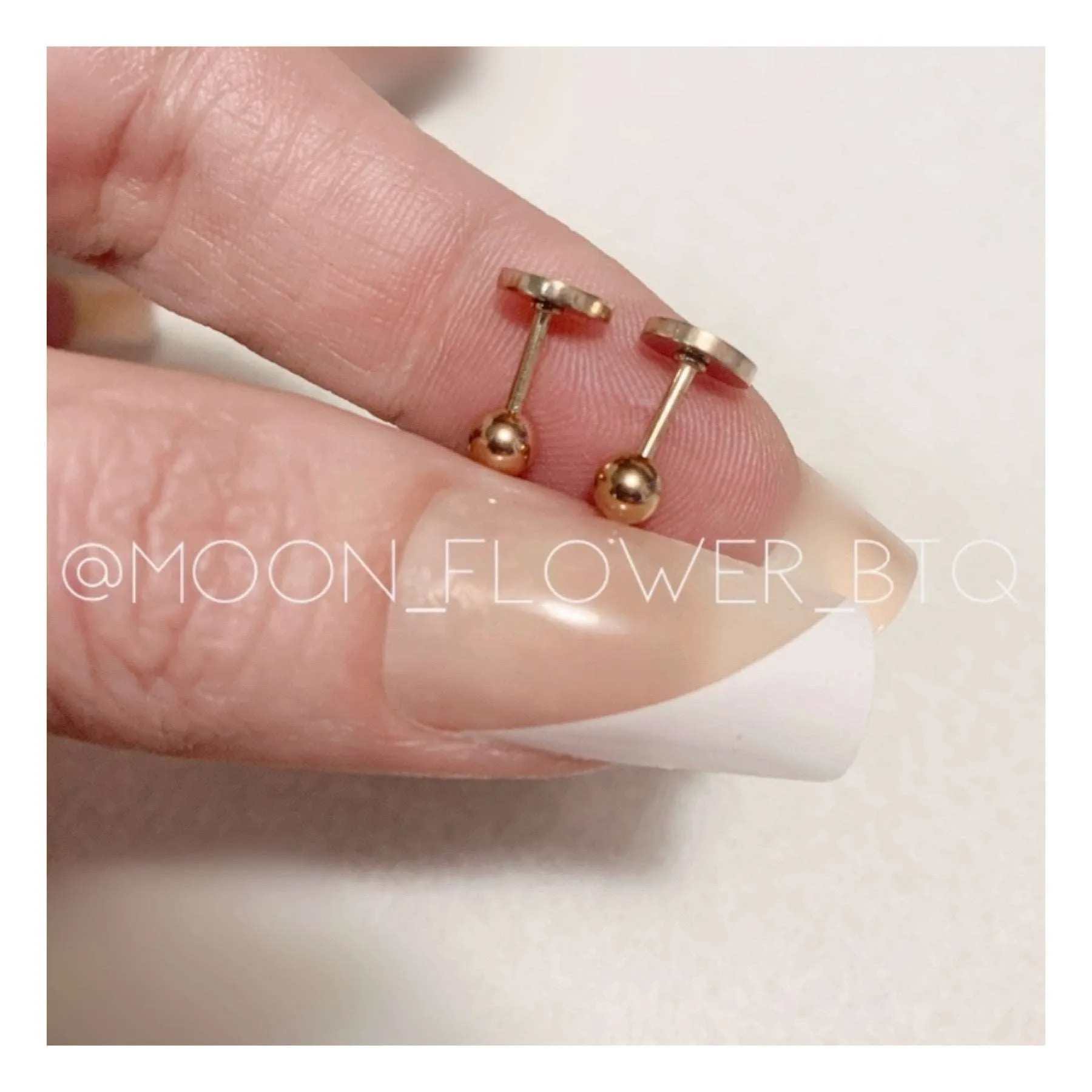 Rose Gold Heart Barbell Earrings